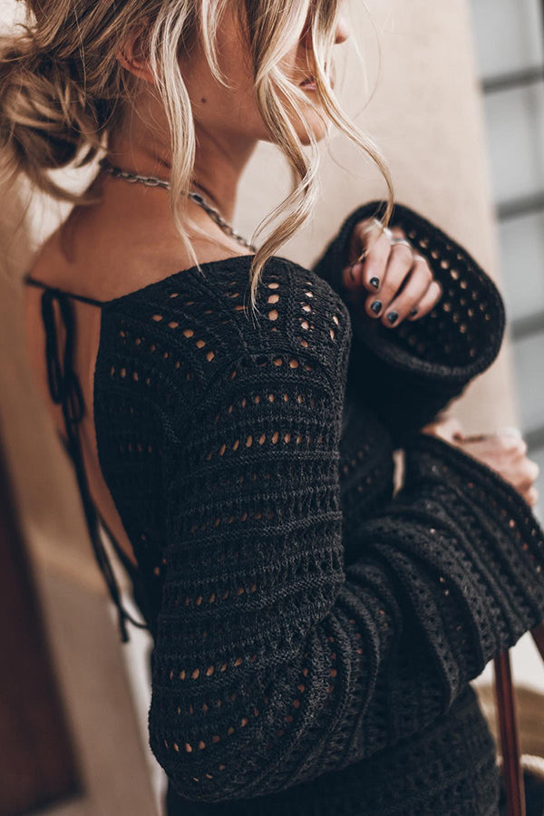 Vestido Beatriz – Mini de Tricot com Costas Abertas e Mangas Flare - Priya