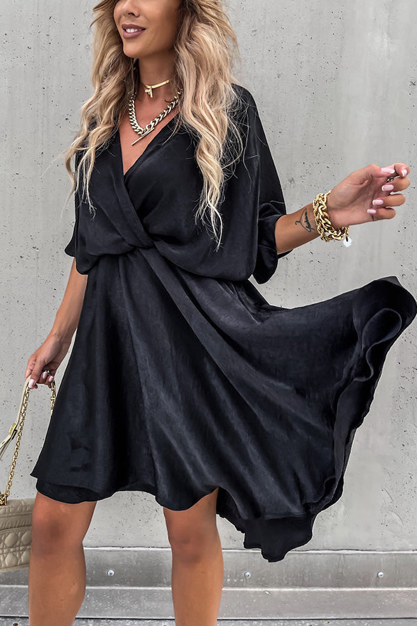 Vestido Laura – Satin com Manga Morcego - Priya