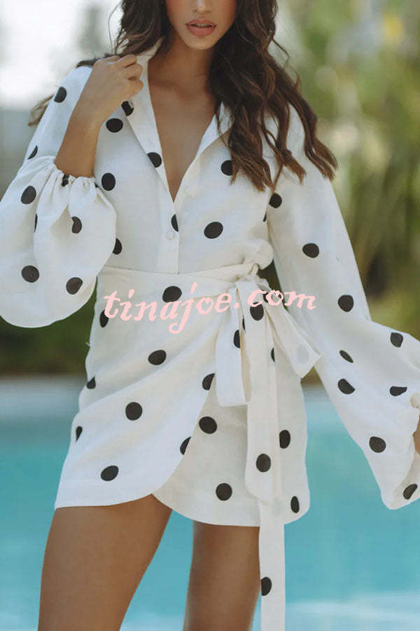 Conjunto Beatriz – Blusa de Manga Balão com Poá e Saia Mini Envelope com Amarração - Priya