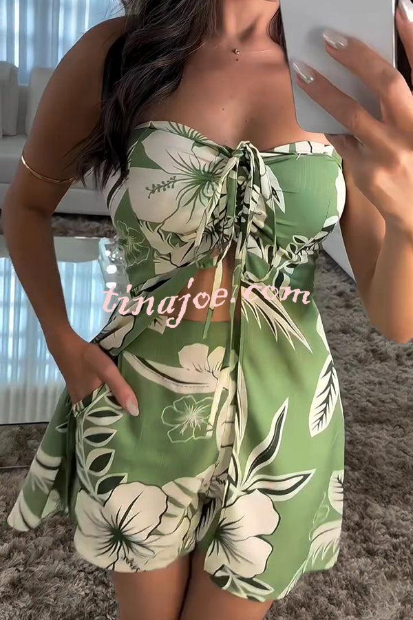 Conjunto Júlia – Top Bandeau com Estampa Floral e Shorts com Cintura Elástica e Bolso A - Priya