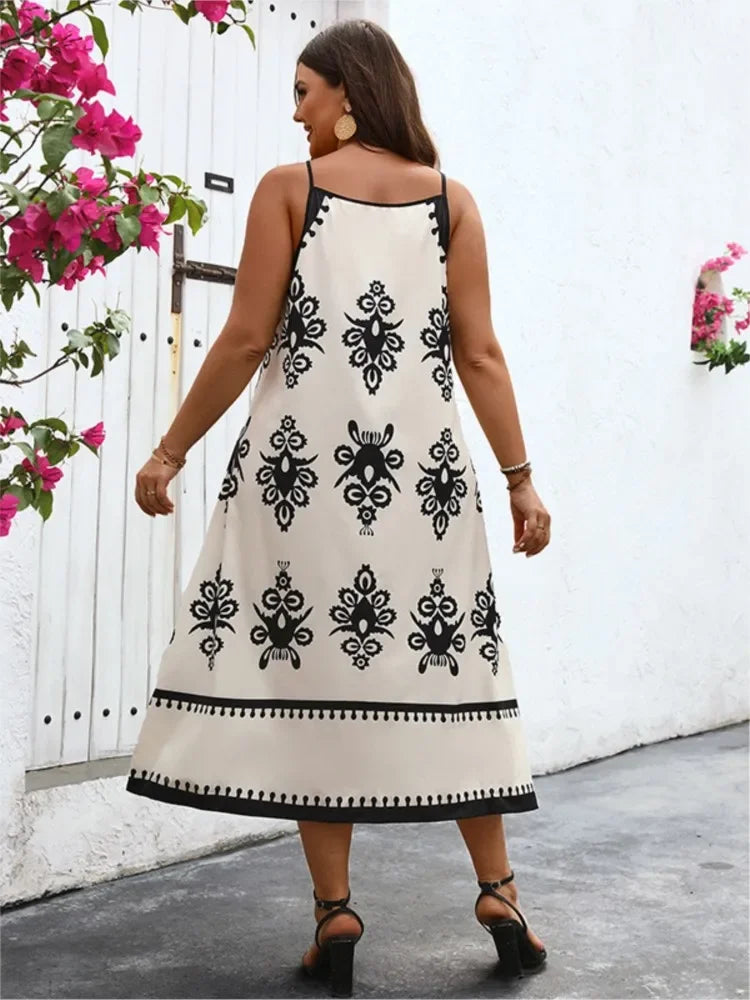 Vestido Plus Size Sem Mangas com Detalhes Vazados - Priya